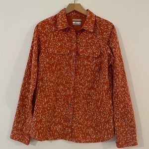 Columbia Omni Shade Button Down size M